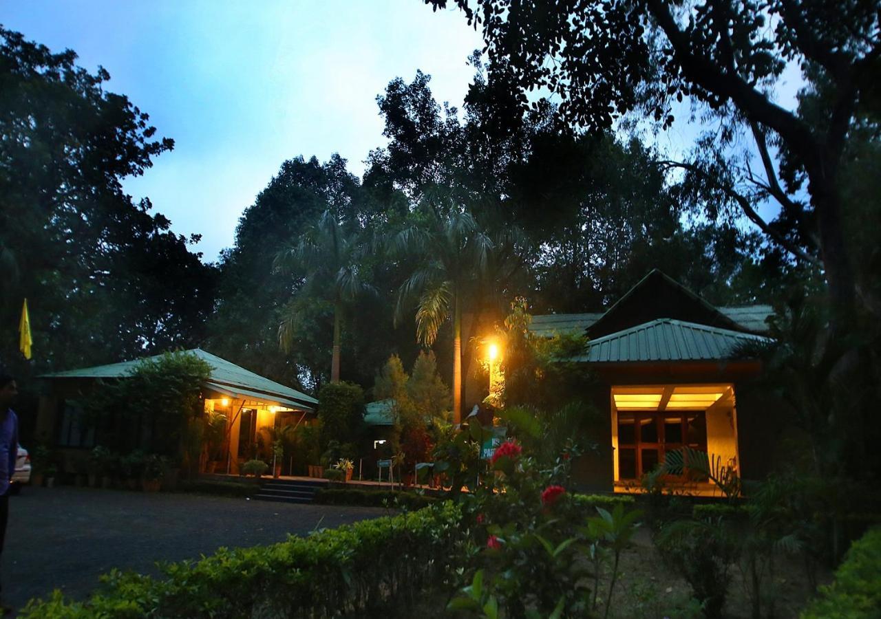 Mpt White Tiger Forest Lodge Tala  Ngoại thất bức ảnh